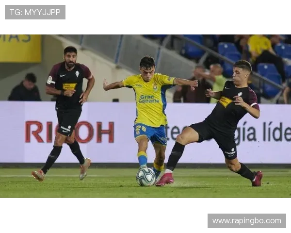 佩德里：拉斯帕尔马斯时期早期表现与天赋解析