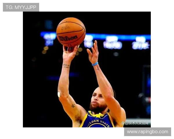 汤普森无球牵制胜于单打为库里拉开空间